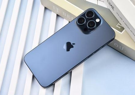 晋江苹果维修点分享iPhone 15 Pro Max屏幕更换全新实操风险 